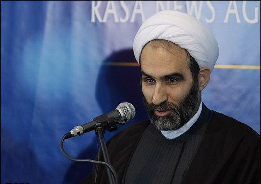 مناسبات اجتماعی بر منبای «اسلام» 

باید بین «اسلام» و «ایمان» فرق بگذاریم