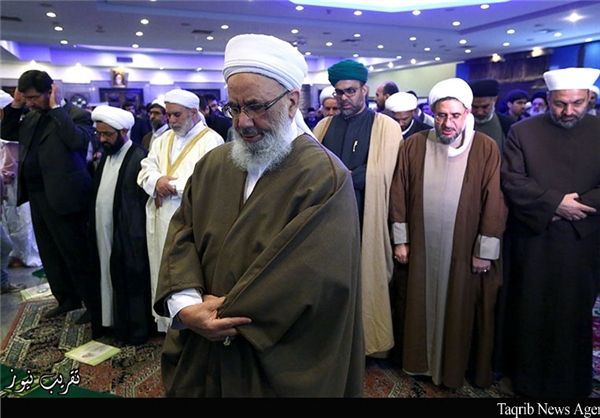 بازخوانی روایات ائمه علیهم السلام در باب «شرکت در نماز برادران اهل سنت»

آیا این احادیث جعلی‏ اند؟!