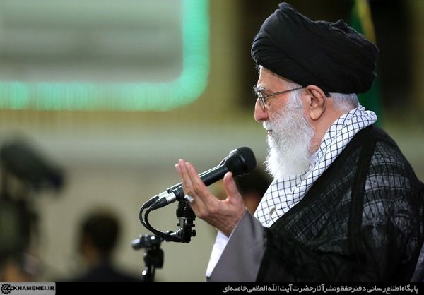 ببینیم که این تفرقه ها تزریقی است

این تفرقه تحمیلی است