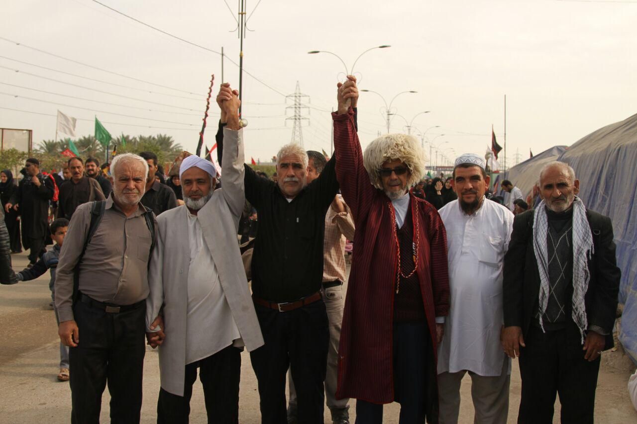 زائر اهل سنت اربعین:

دعا می‌کردم تا از دنیا نرفته‌ام امام حسین را زیارت کنم!