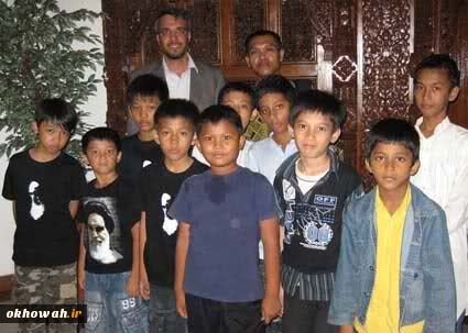 الثورويون الذين لا يعرفون الثورة!