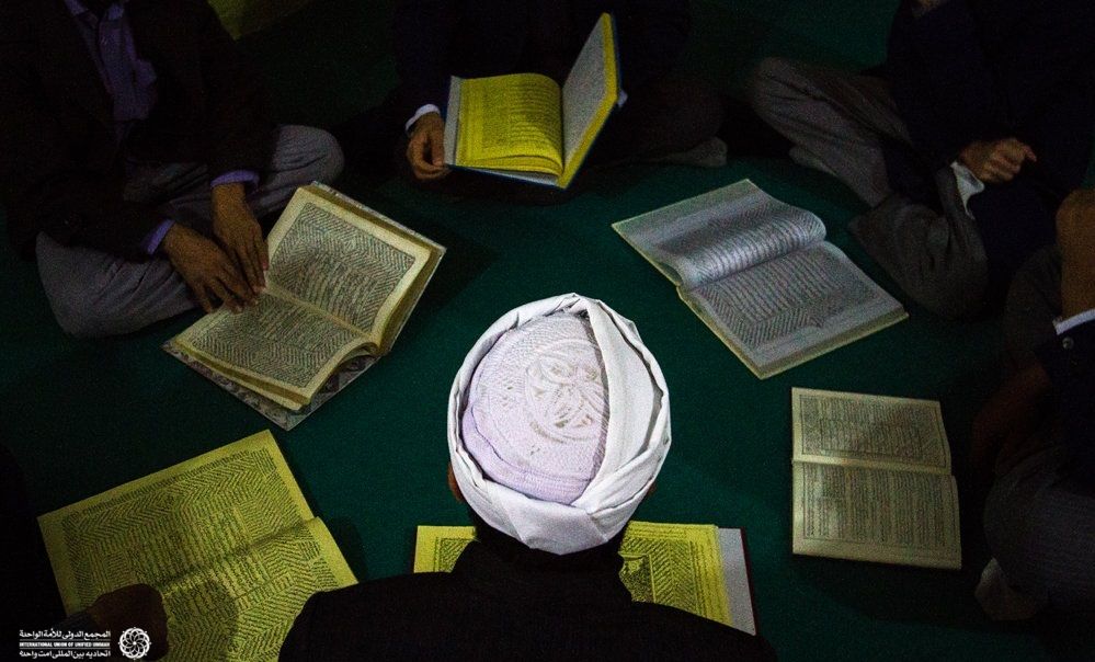 خاطرات یک طلبه مشهدی:

سلام علیکم حاج آقا داعشی!