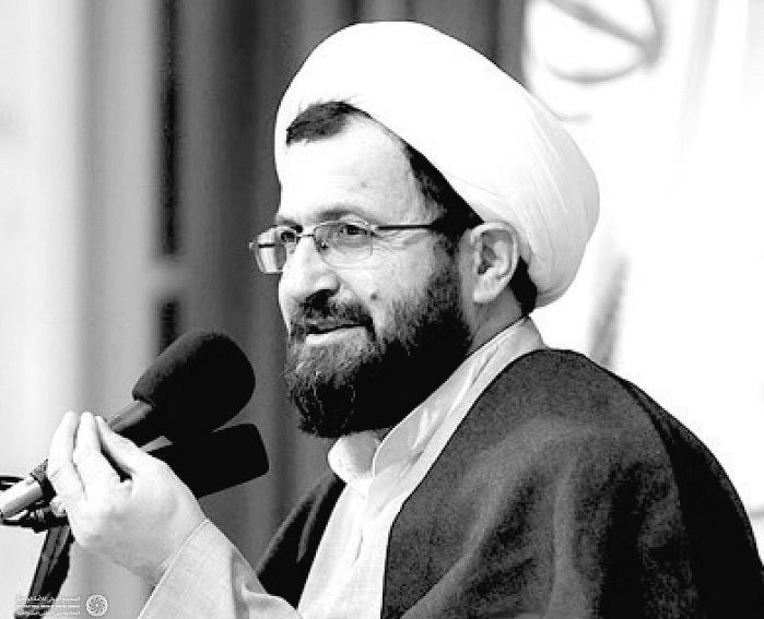 سخنان جالب استاد ماندگاری:

 برای وحدت انگ می خورید ولی به خدا توکل کنید