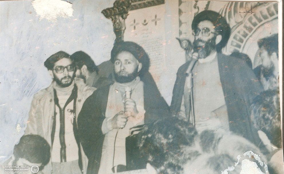 خاطراتی از سفر رهبر معظم انقلاب به کشمیر

آیت الله خامنه ای در حسینیه بادگام