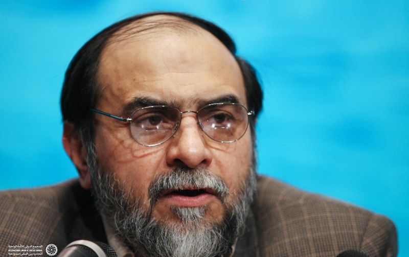 بررسی ابعاد قیام امام حسین(ع)

وفاداری به امام حسین «گذشته» و امام زمان «آینده» بدون انجام وظایف «حال»!