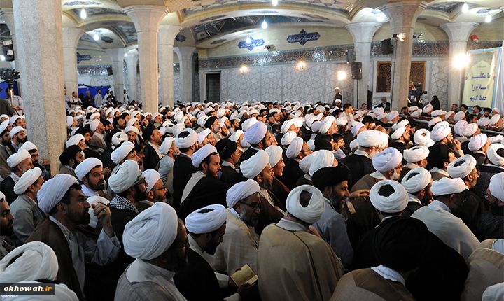 آفات عدم ارتباط حوزه علمیه قم با حوزه ­های علمیه جهان اسلام

ارتباط درست با پذیرش اختلافات میسر میشود نه تغییر دیگران!